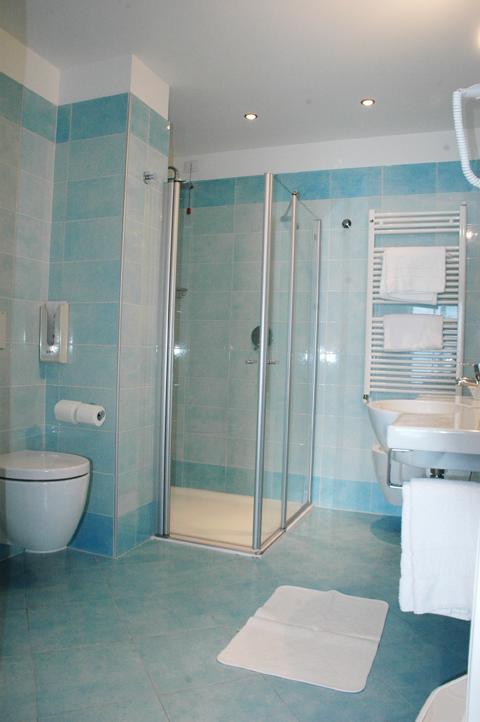 Hotel Garni Vela D'Oro Brenzone sul Garda Exterior photo