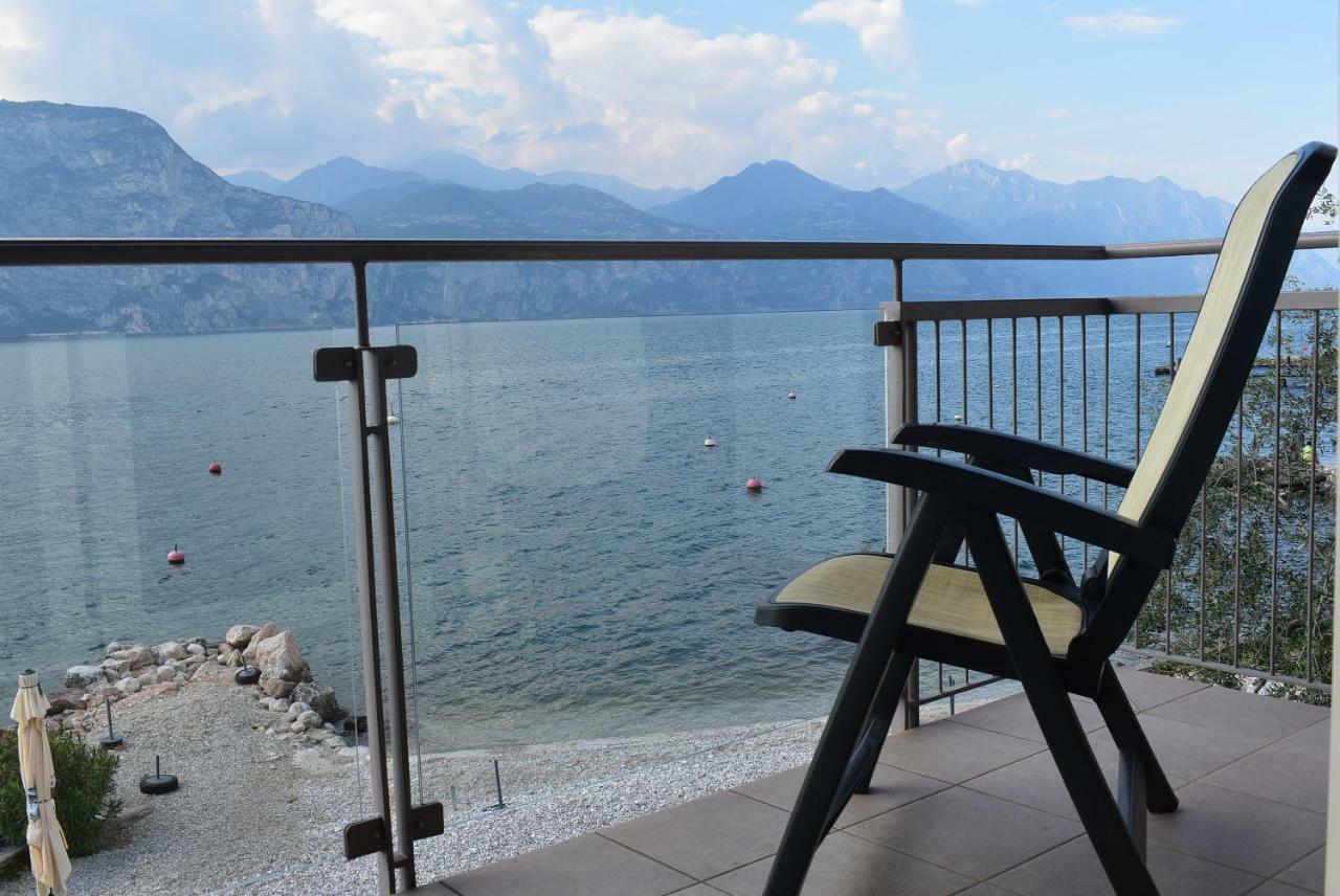 Hotel Garni Vela D'Oro Brenzone sul Garda Exterior photo